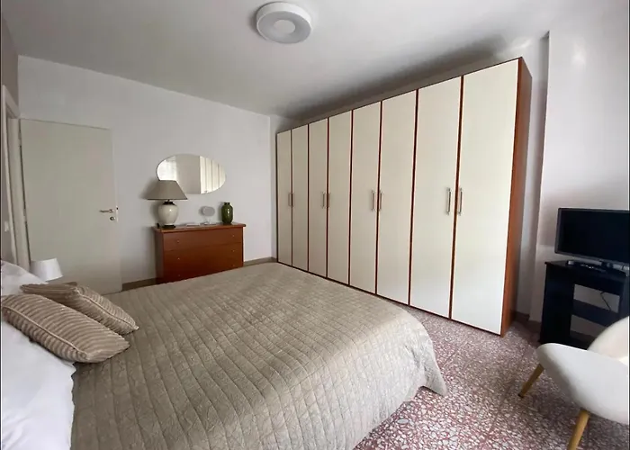 Apartment Fuffy House *